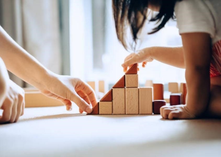 Thực hiện kỷ luật nhất quán với trẻ. Nguồn: Getty Images.