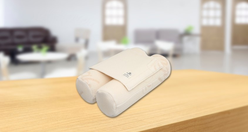 Gối chặn Lullaby NH42B-2 30x20x10 cm (0 - 2 tuổi) Gối chặn Lullaby NH42B-2 30x20x10 cm (0 - 2 tuổi)