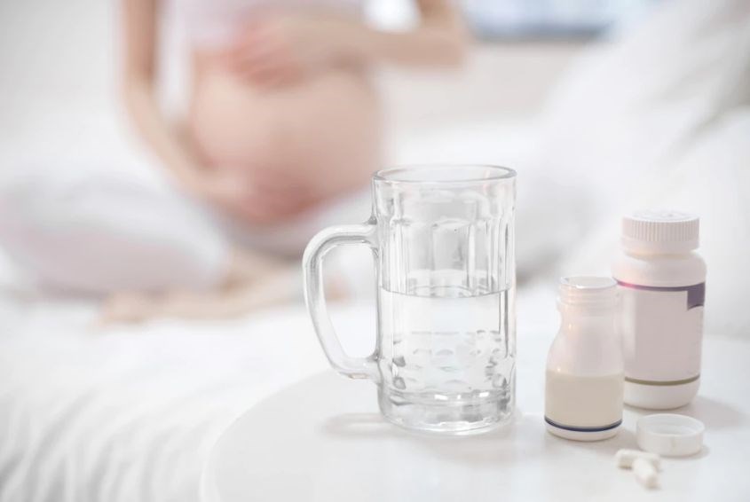 Cần bổ sung sắt hợp lý theo khuyến cáo của bác sĩ (Ảnh: Freepik)