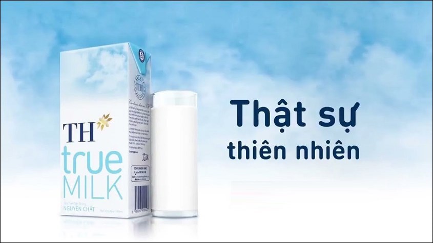 Lốc 4 hộp sữa tươi TH true MILK ít đường 180 ml