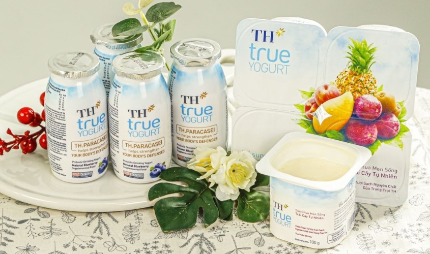Lốc 4 hộp sữa chua trái cây TH true YOGURT vị trái cây 100g (từ 1 tuổi) Lốc 4 hộp sữa chua trái cây TH true YOGURT vị trái cây 100g (từ 1 tuổi)