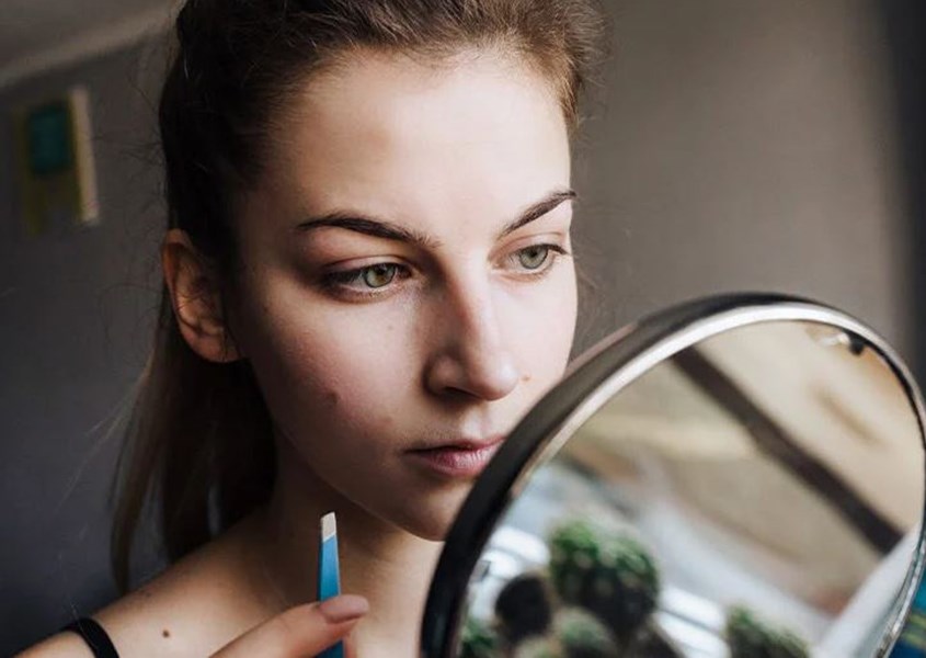 Lông mũi có tác dụng ngăn chặn vi khuẩn xâm nhập vào cơ thể