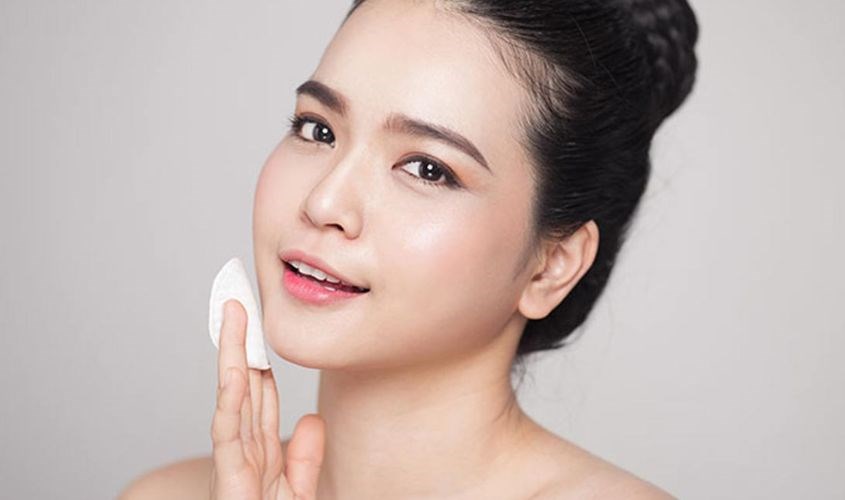 Các bước sử dụng nước hoa hồng Nhật Bản