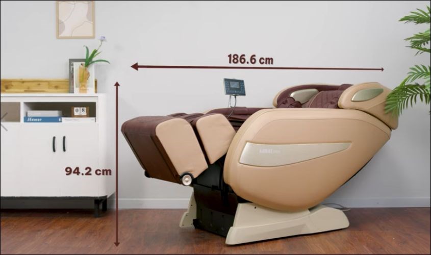 Ghế massage 4D có kích thước vừa với người châu Á