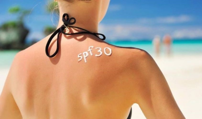 Da thường nên chọn kem chống nắng có SPF lớn hơn 30