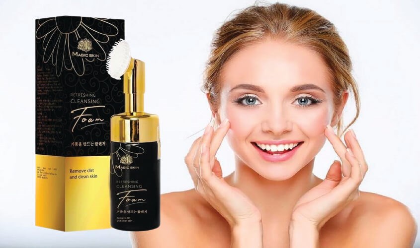 Sữa rửa mặt tạo bọt Magic Skin