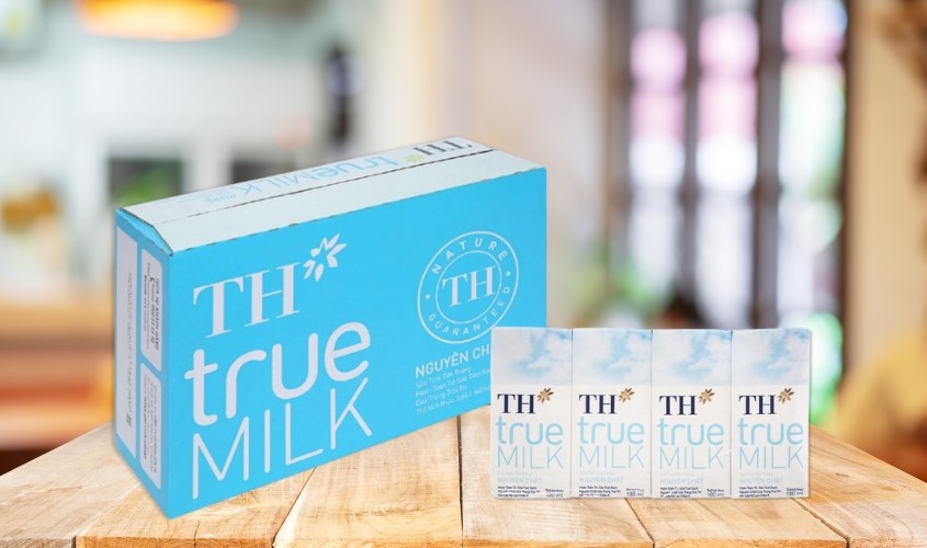 Thùng 48 hộp sữa tươi tiệt trùng TH true MILK không đường 180 ml