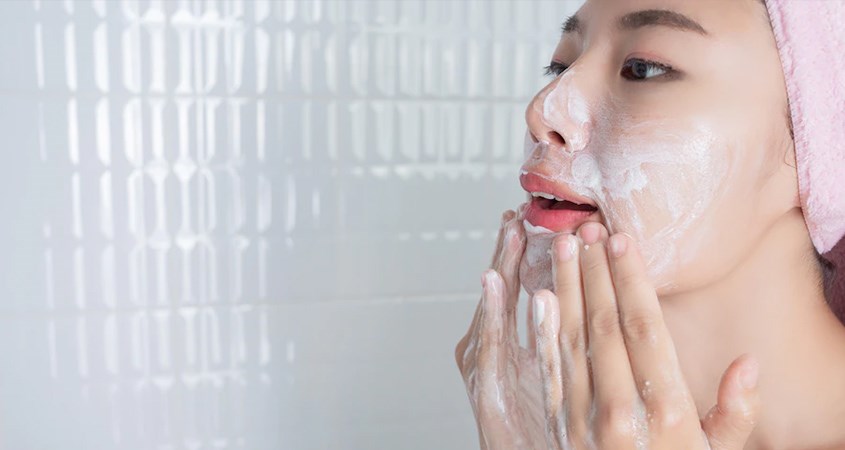 Sữa rửa mặt dạng hạt