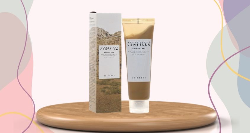 Sữa rửa mặt chiết xuất Rau Má Skin1004 Madagascar Centella Ampoule Foam 125 ml