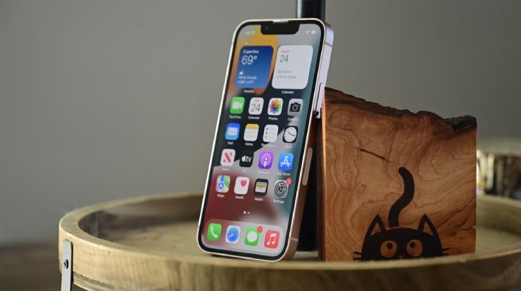 Điện thoại iPhone 13 mini 128GB thể hiện được sự đẳng cấp của nhà táo