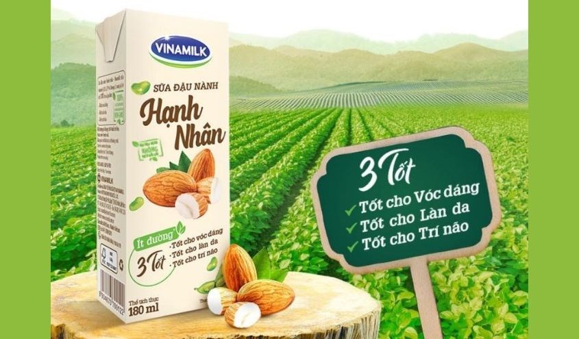 Sữa đậu nành hạnh nhân Vinamilk 180 ml