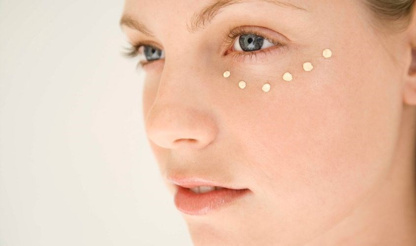 Giúp giảm quầng thâm và bọng mắt hiệu quả