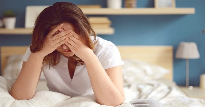 Mất cân bằng nội tiết là nguyên nhân gây ra mụn đầu đen