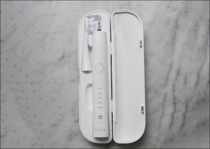 Bàn chải Halio là một sản phẩm rất đáng mua, phù hợp với người quan tâm đến vấn đề sức khỏe răng miệng Bàn chải điện Halio là một sản phẩm rất đáng mua và phù hợp với tất cả mọi người