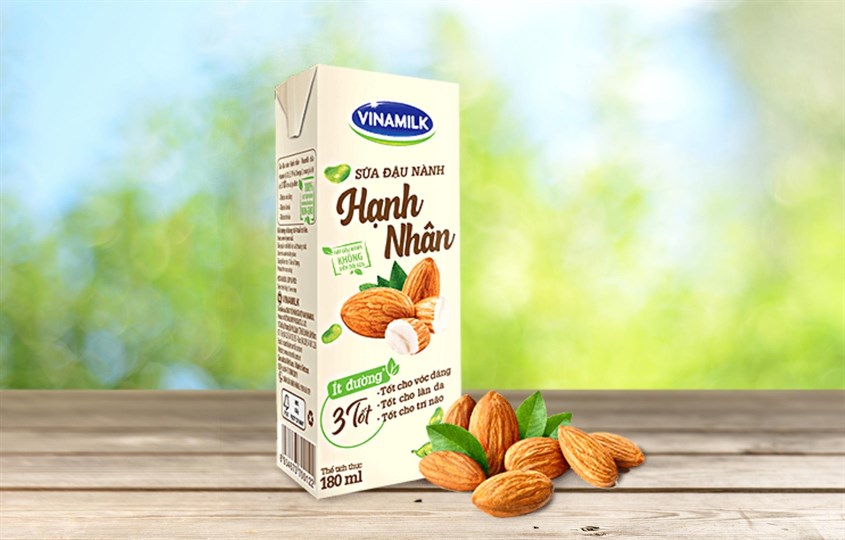 Sữa đậu nành hạnh nhân Vinamilk