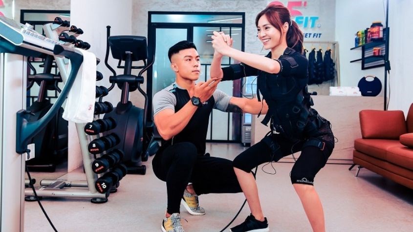 Ứng dụng công nghệ EMS trong việc tập gym 
