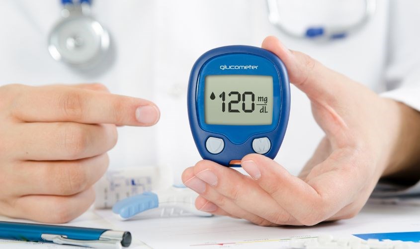 Người già ăn quá nhiều váng sữa sẽ làm tăng đường huyết