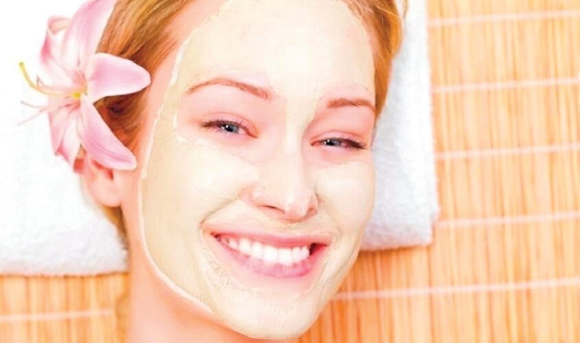 Tuỳ thuộc vào loại mỗi loại da, không phải ai cũng có thể đắp được mặt nạ sữa chua có đường