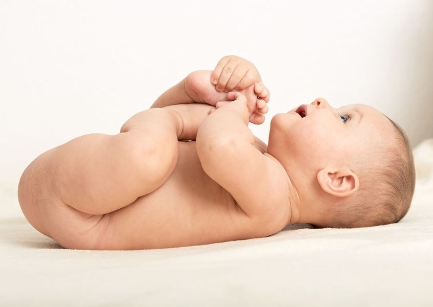 Các loại kem chứa các chống nấm tại chỗ thường được sử dụng để điều trị hăm tã do nấm men. Nguồn từ Rahetbally