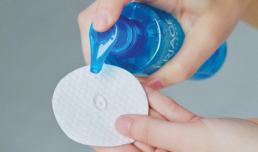 Công dụng rửa mặt ít người biết đến của bông tẩy trang