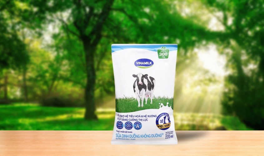 Sữa tươi Vinamilk không đường 220 ml (từ 1 tuổi)