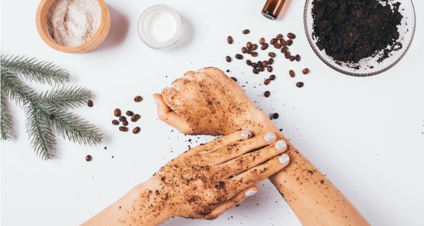 Da body thích hợp với loại tẩy da chết vật lý dạng có hạt scrub hơn