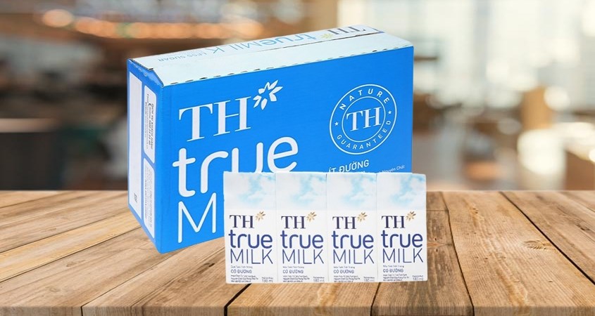Thùng 48 hộp sữa tươi TH true MILK có đường 180 ml