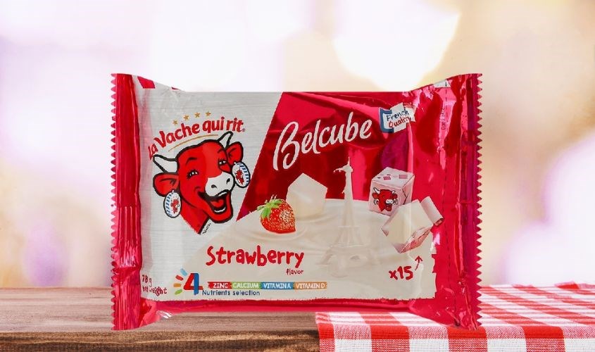 Phô mai Con Bò Cười BelCube vị dâu 78g 4 viên/gói bổ sung rất nhiều dinh dưỡng