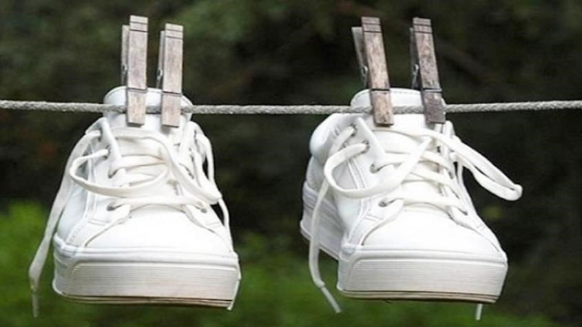 Phơi giày ở nơi thoáng mát, khô ráo