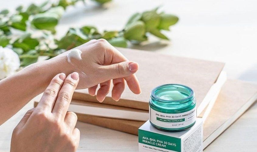 Kem dưỡng trị mụn Some By Mi AHA-BHA-PHA 30 Days Miracle 60g