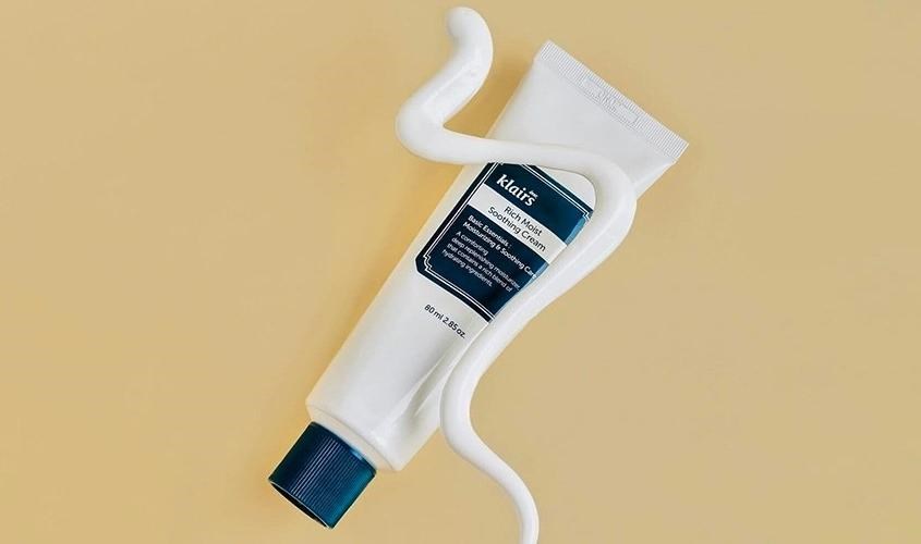 Kem dưỡng ẩm sâu Klairs Rich Moist Soothing 80 ml