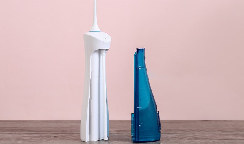 Máy tăm nước cầm tay Rio DCIR2