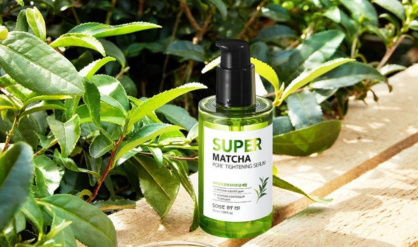 Chiết xuất trà xanh mang đến công dụng dưỡng ẩm, chống oxy hóa và bảo vệ da