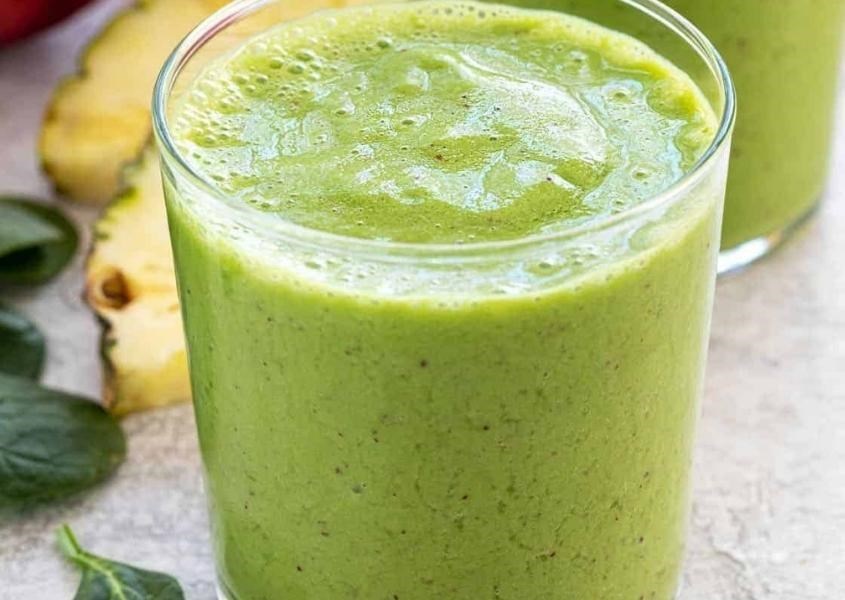 Có thể sử dụng sinh tố rau chân vịt để bổ sung các dưỡng chất cần thiết cho mẹ bầu. Nguồn từ Pulse ghana