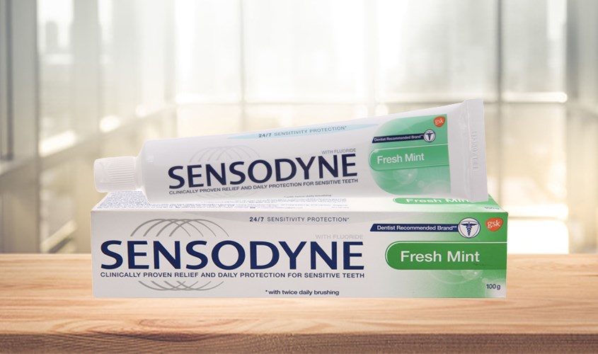 Kem đánh răng từ 12 tuổi Sensodyne Fresh Mint hương bạc hà 160g