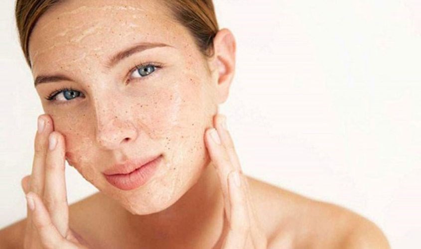 Da dễ bị ăn nắng sau khi tẩy tế bào chết Da dễ bị ăn nắng sau khi tẩy tế bào chết