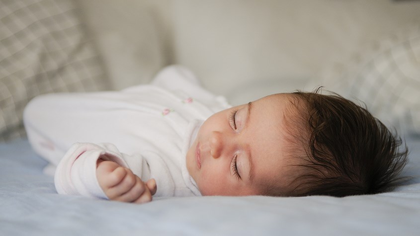 Trẻ 6 tuần tuổi sẽ trải qua một số cột mốc thú vị. Nguồn: Freepik