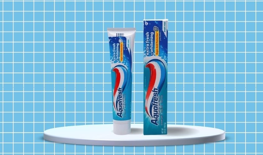 Kem đánh răng trắng răng Aquafresh