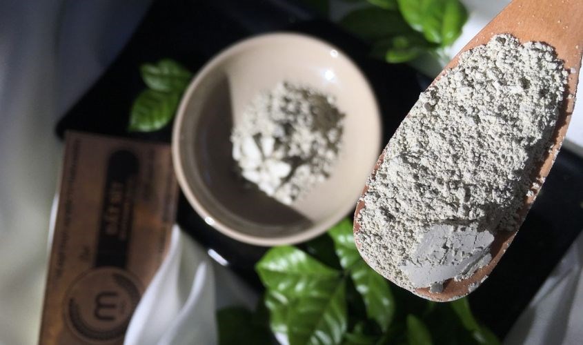 Đất sét Bentonite khi trộn với nước sẽ có dạng sệt