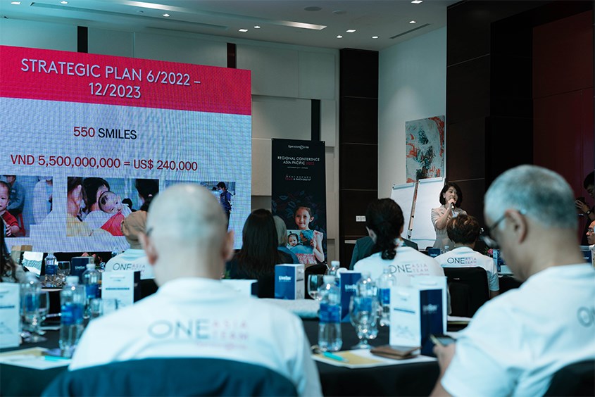 nụ cười avavkids 2