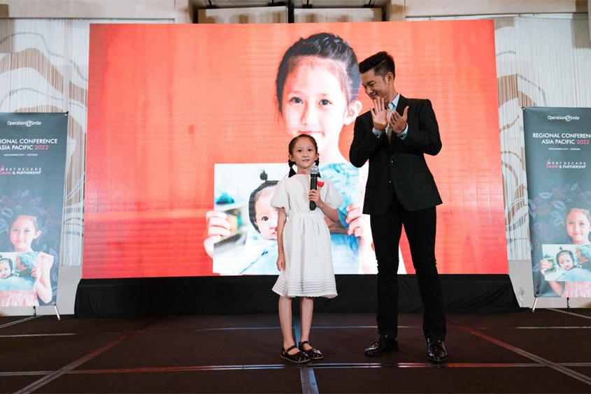 nụ cười avakids 5