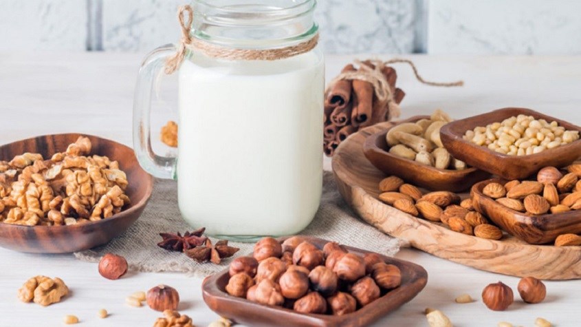 Lượng chất xơ khủng trong sữa óc chó giúp cho hệ tiêu hóa làm việc tốt hơn, tránh táo bón