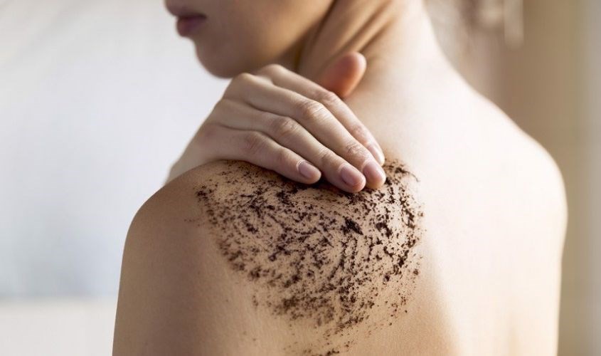 Tẩy tế bào chết giúp da trắng mịn, đều màu