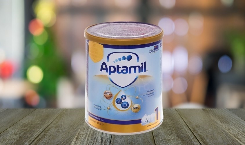 Sữa bột Aptamil Infant Formula số 1 vị nhạt thanh 900g (0 - 12 tháng)