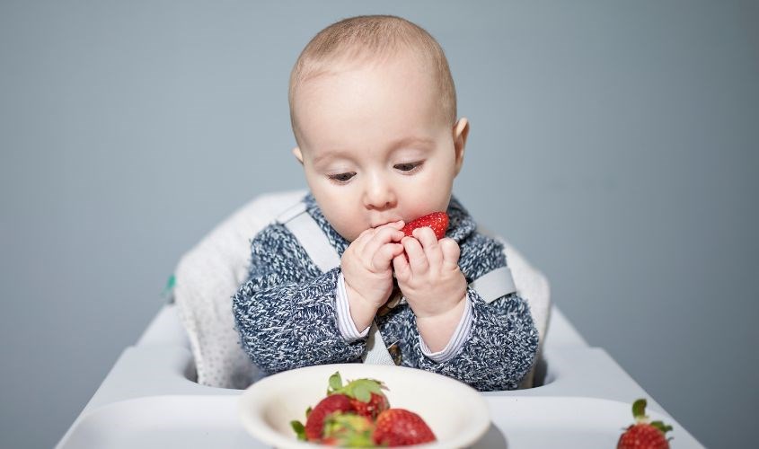 Bé có thể bắt đầu tập ăn dặm từ 4 tháng tuổi