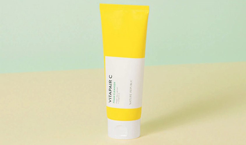 Sữa rửa mặt chiết xuất quả chanh Nature Republic Vitapair C 150 ml