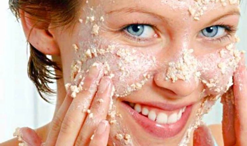 Mặt nạ mật ong yến mạch sữa chua giúp da căng bóng mịn màng