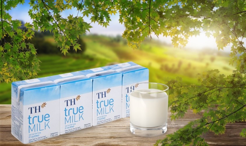 Lốc 4 hộp sữa tươi tiệt trùng TH true MILK ít đường 110 ml (từ 1 tuổi) Lốc 4 hộp sữa tươi tiệt trùng TH true MILK ít đường 110 ml (từ 1 tuổi)