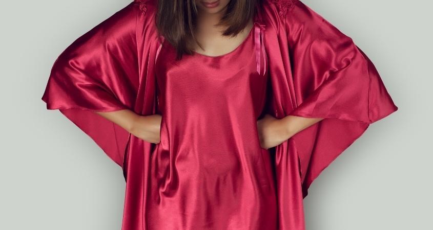 Hãy chọn cho mình một bộ đồ ngủ rộng rãi và mềm mại