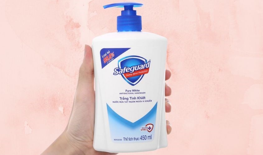 Nước rửa tay Safeguard Trắng Tinh Khiết chai 450 ml